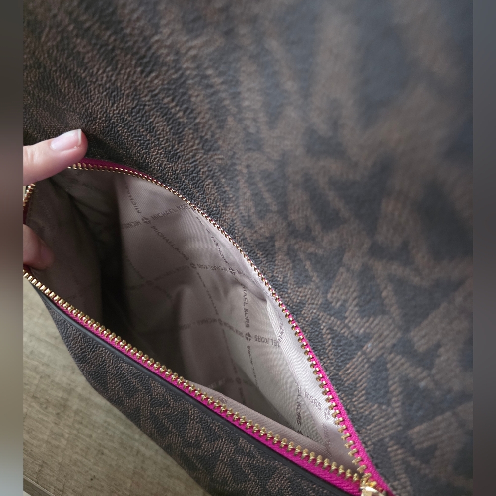 Michael Kors Dallas Medium Slim Backpack MK Signature - Picture 5 of 15